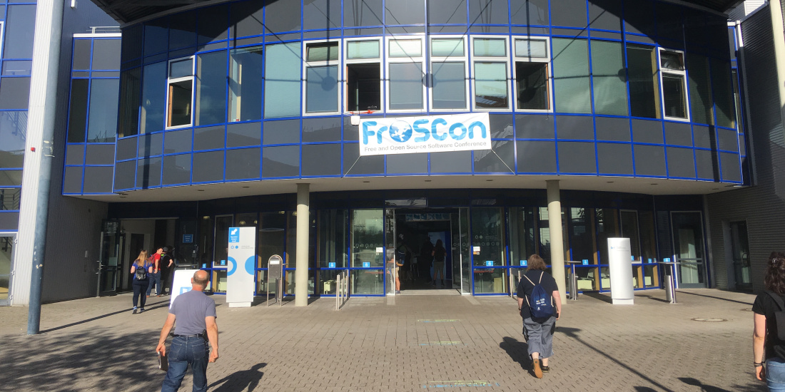 FrOSCon entrance hall